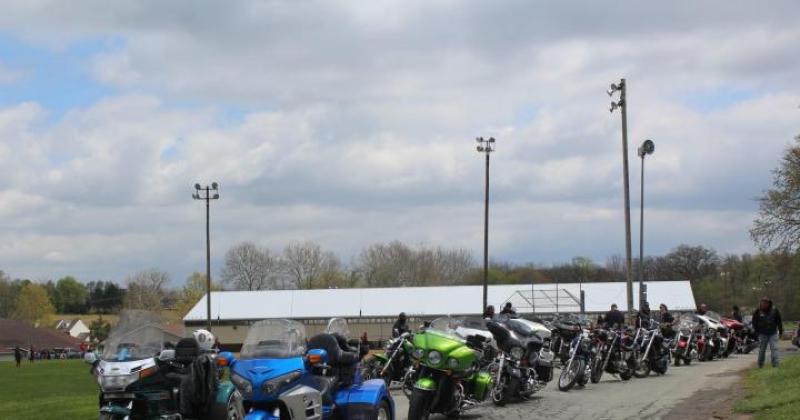 Little Hands Big Plans Make-A-Wish ride and Pig Roast