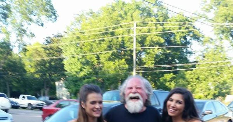 Nesbit American Legion Bikini Bike Wash